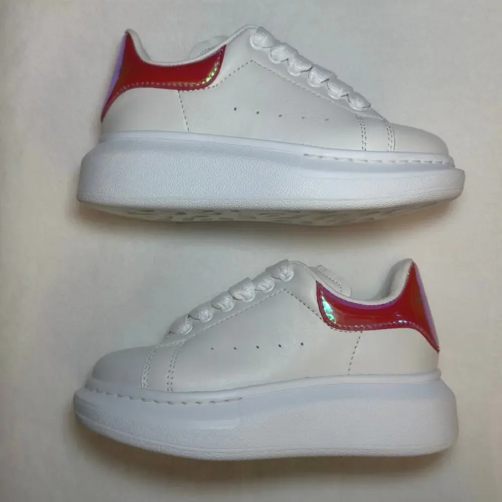 Alexander McQueen Molly Oversized 'White Hologram' | 9C/25eu